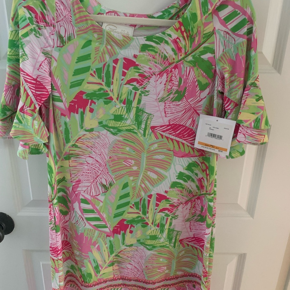 Ladies short sleeve dress by Cappagallo.